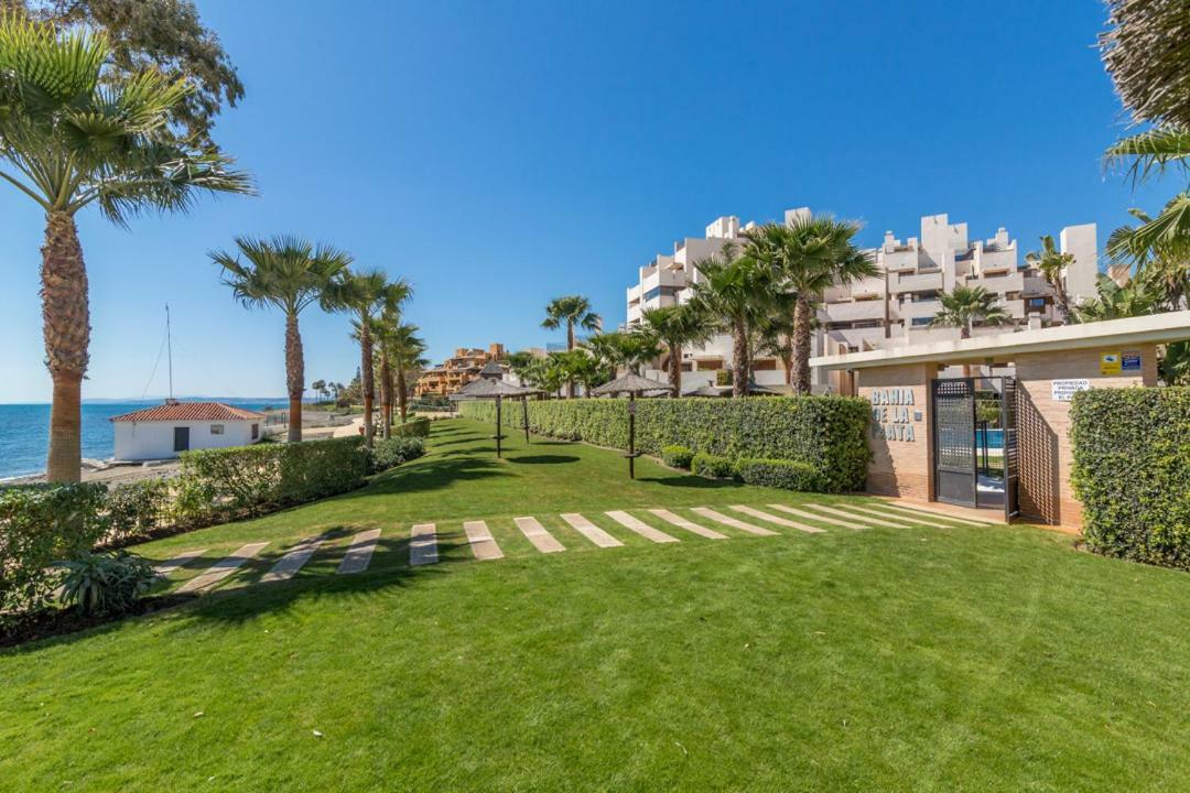 Bahia De La Plata Luxury Apartments Estepona Exterior foto